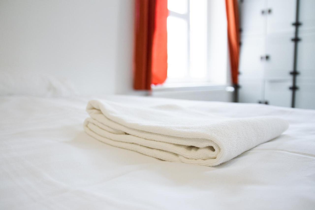 Hostel Mandarinka Prága Kültér fotó