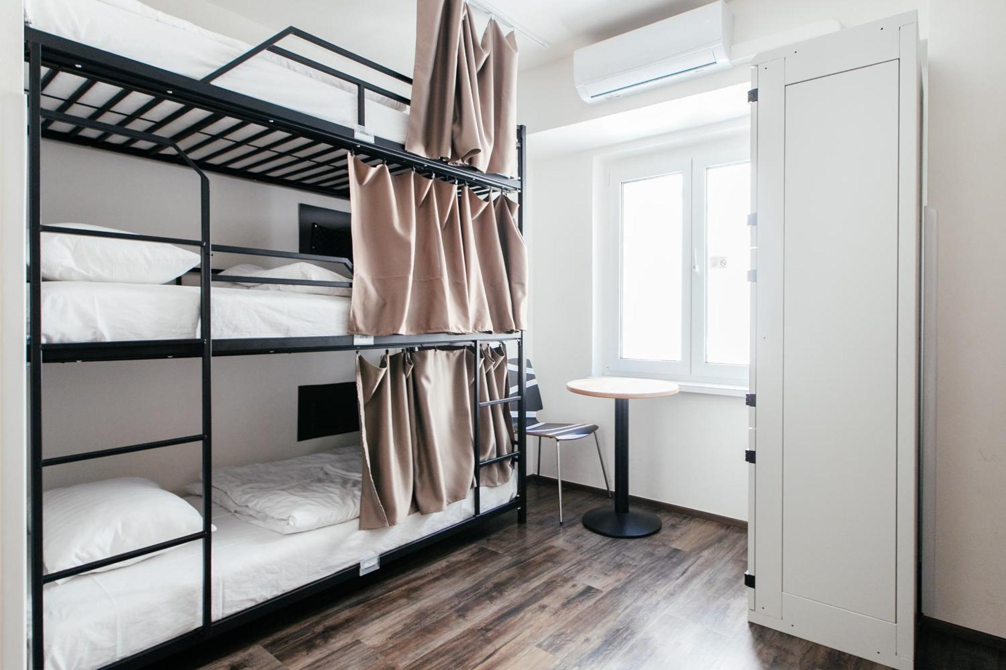Hostel Mandarinka Prága Kültér fotó