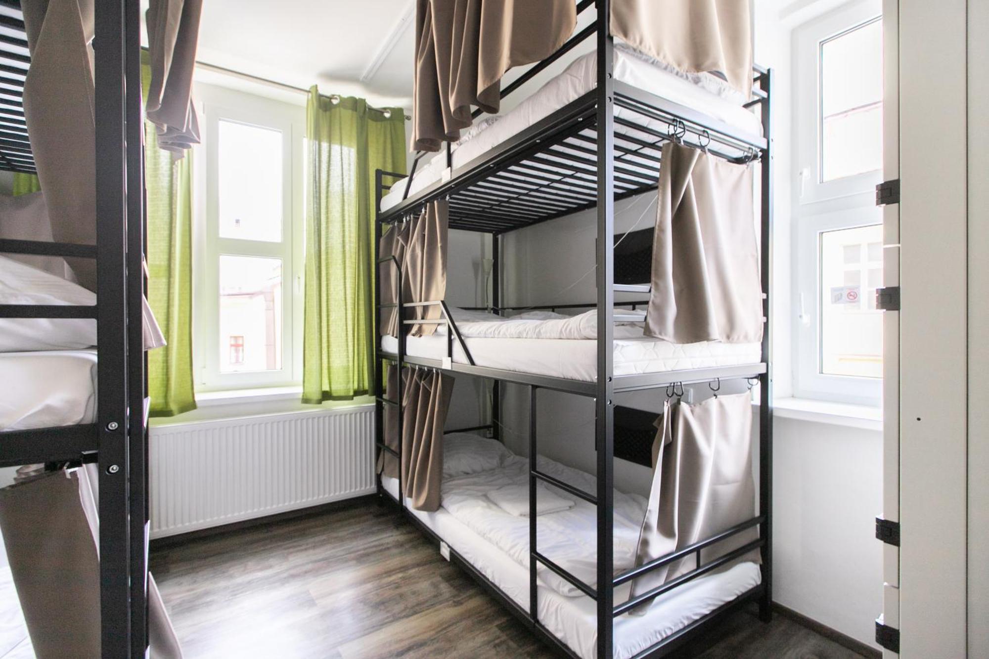 Hostel Mandarinka Prága Kültér fotó