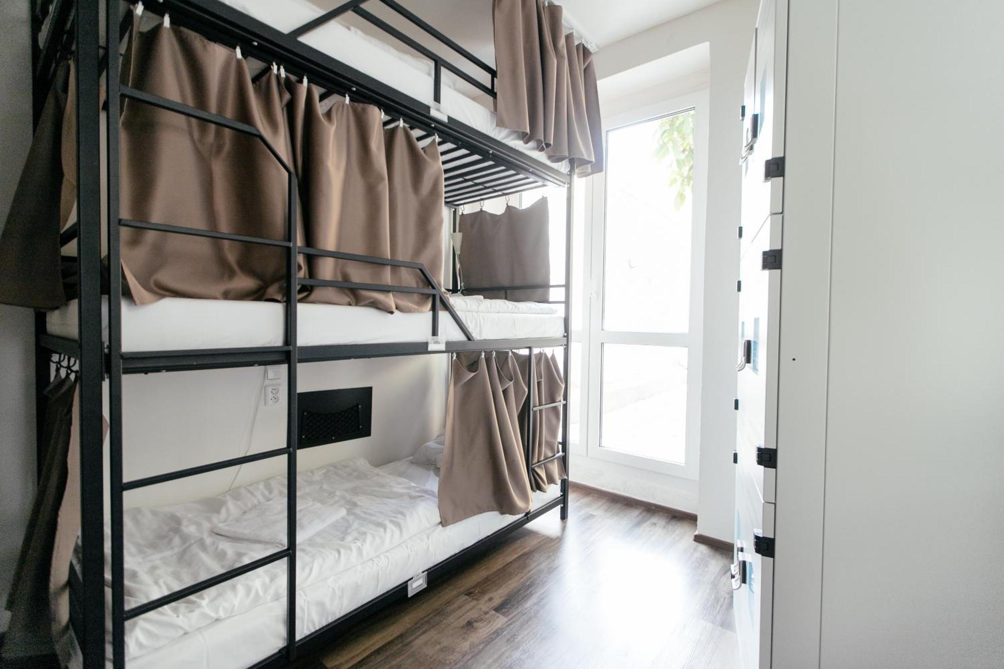 Hostel Mandarinka Prága Kültér fotó
